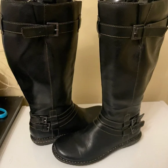 Women’s B.O.C Black Vegan Leather Tall Boots Size 6 - Picture 6 of 8